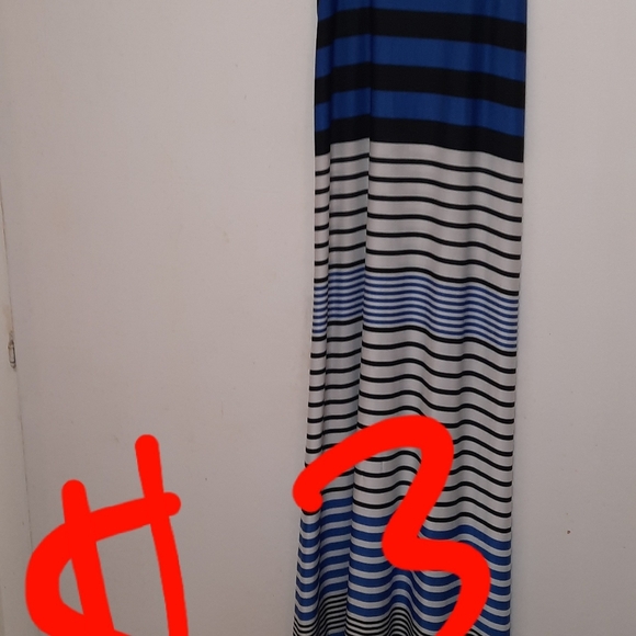 Clothes - Picture 9 of 15